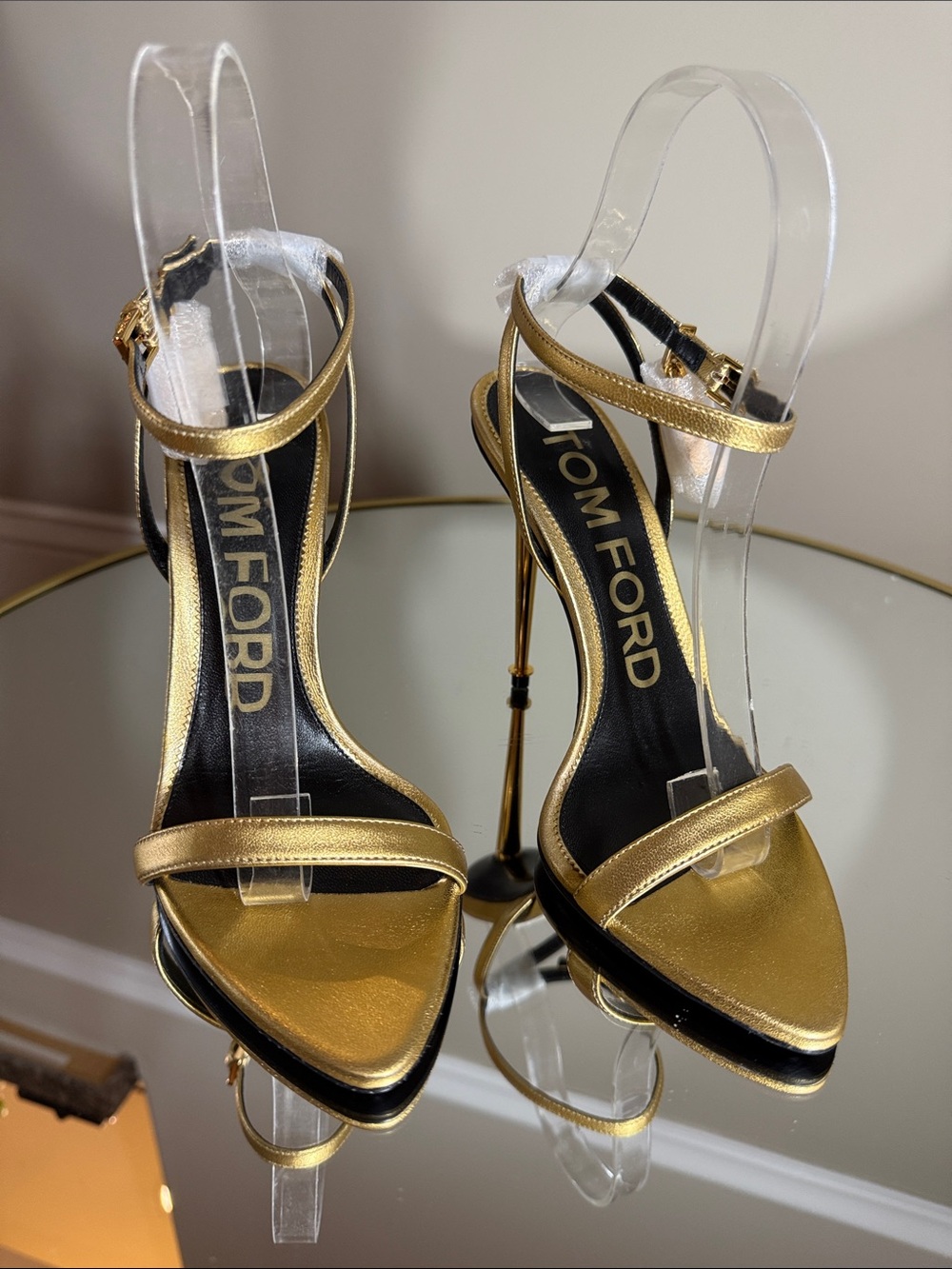 Tom Ford Padlock Naked 105 Gold Leather Heeled Sandals Sz 37 - Picture 14 of 17